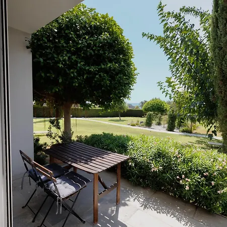 Art By Praxis Apartman *