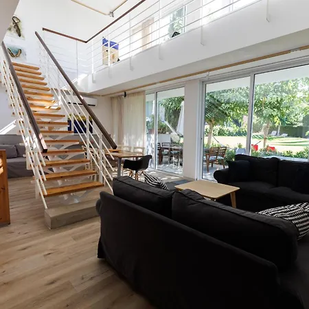 Art By Praxis Apartman Aktí Kiverníti