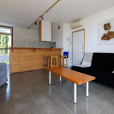 Art By Praxis Apartman *