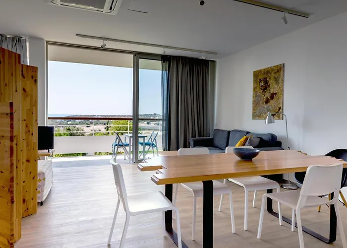 Art By Praxis Apartment *